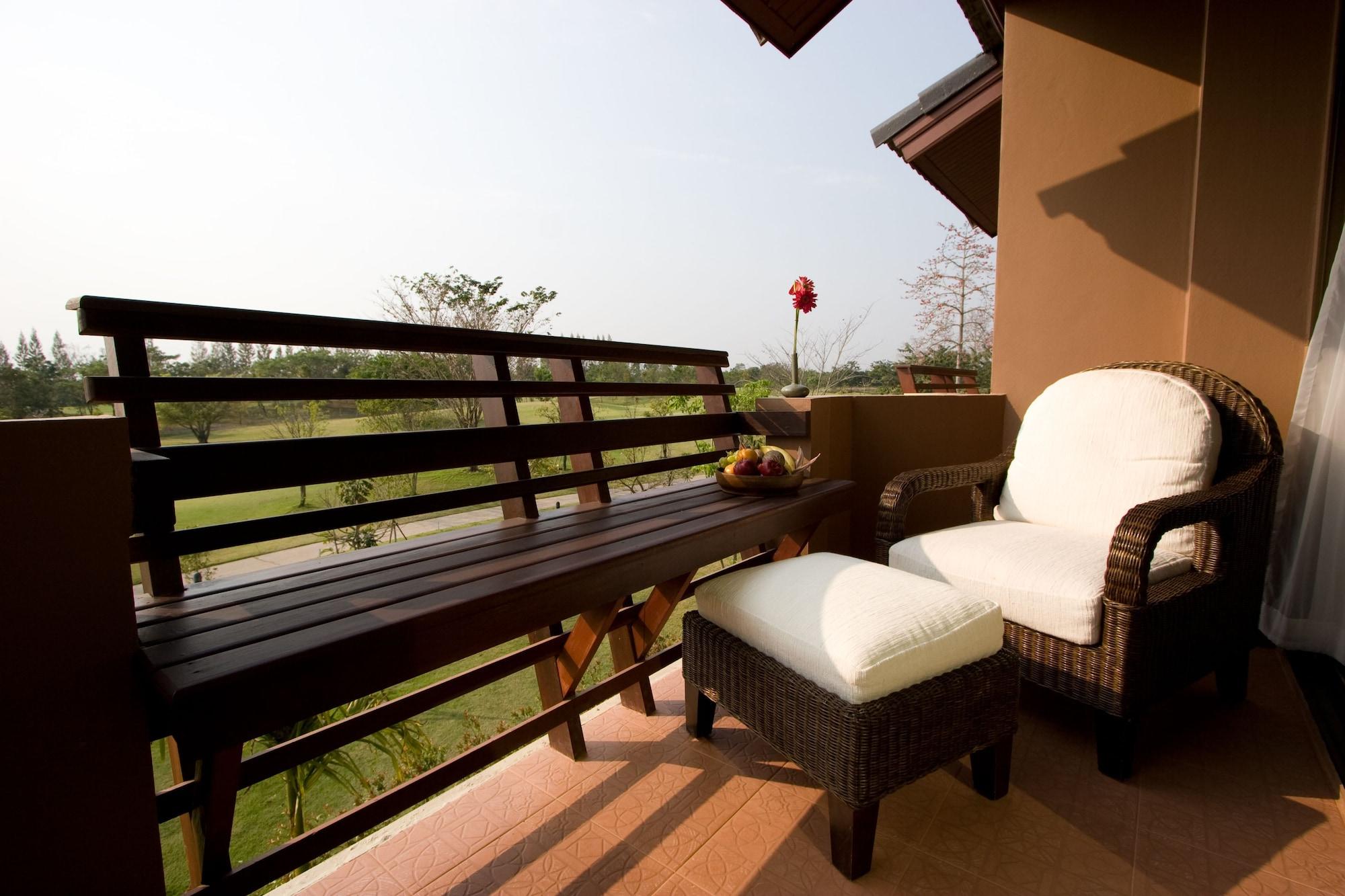 Mae Jo Golf Resort & Spa Ban San Sai Exterior foto