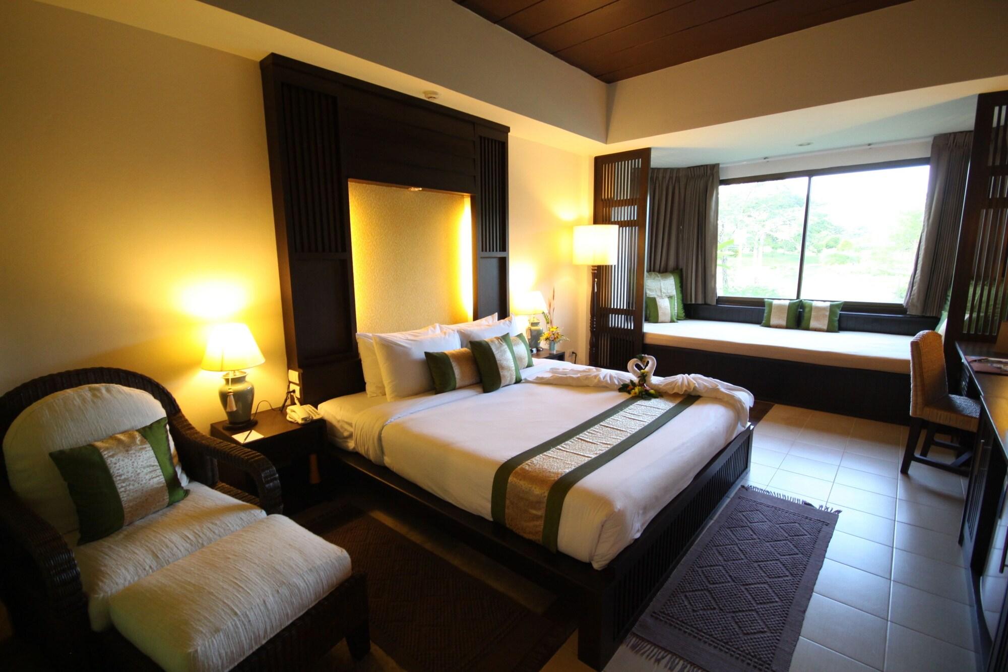 Mae Jo Golf Resort & Spa Ban San Sai Exterior foto